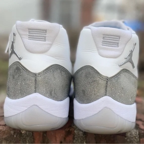 Jordan 11 Vast Grey size 10M/11.5W - Picture 5 of 6